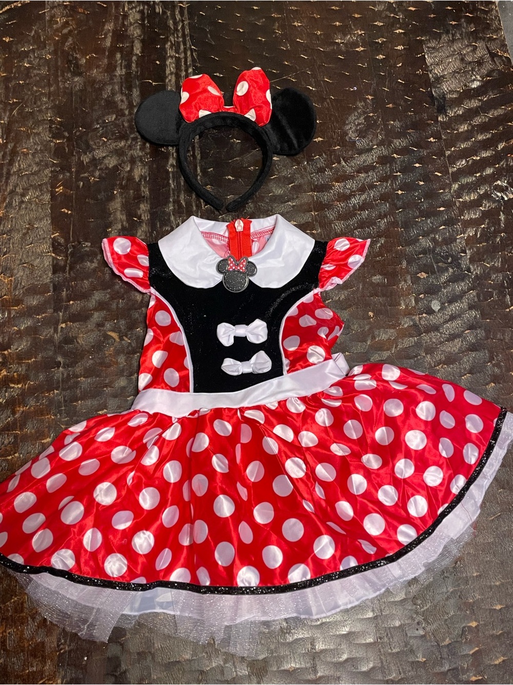 Disney Minnie Mouse costume